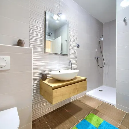 Villa Vinodol *with Great Sea View And Pool