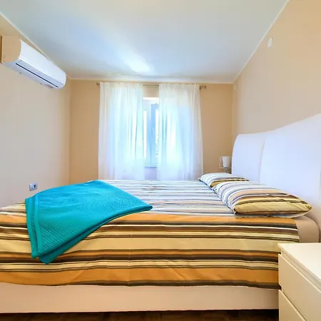 Vinodol *with Great Sea View And Pool Novi Vinodolski